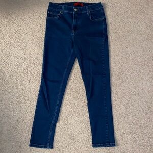 CH Carolina Herrera mid rise skinny dark denim jeans size 6